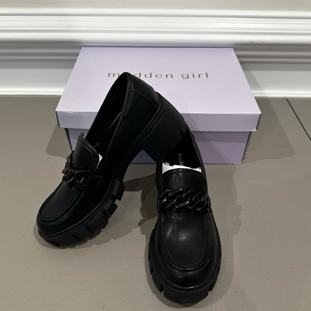 NTW Madden Girl Hoxtonn Style Shoes in Black - Womens size 7